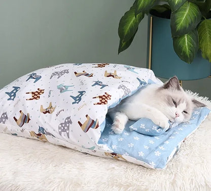 Portable Dog &amp; Cat Bed